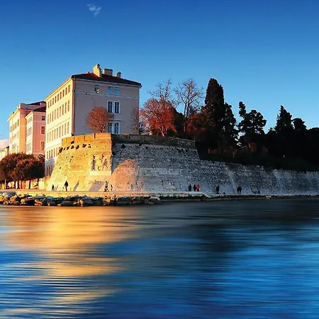 Two-Bedroom Holiday Home In Zadar